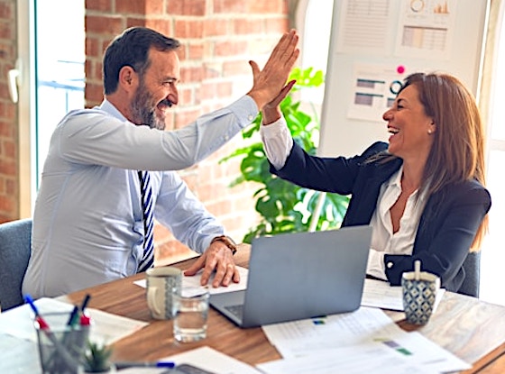 pick-me-up-quotes-high-five pick-me-up-quotes-high-five